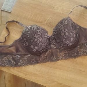 Adore Me, lace underwire bra in perfect condition